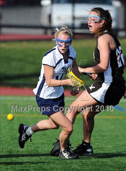 Thumbnail 1 in Warwick @ Penn Manor photogallery.