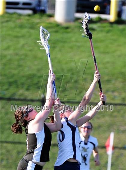 Thumbnail 2 in Warwick @ Penn Manor photogallery.