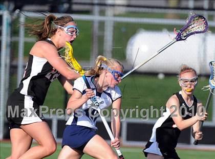 Thumbnail 1 in Warwick @ Penn Manor photogallery.