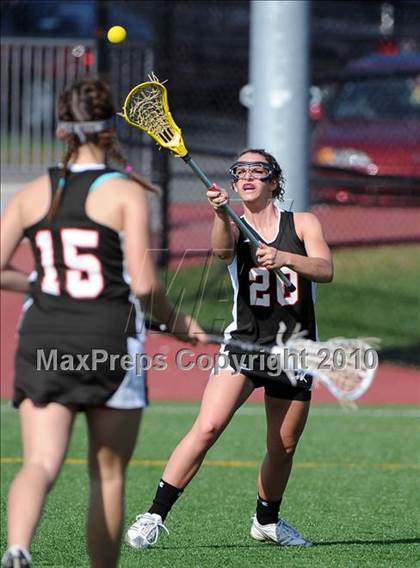 Thumbnail 1 in Warwick @ Penn Manor photogallery.
