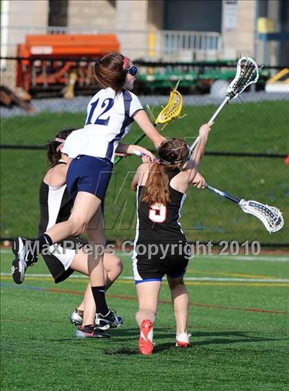 Thumbnail 1 in Warwick @ Penn Manor photogallery.