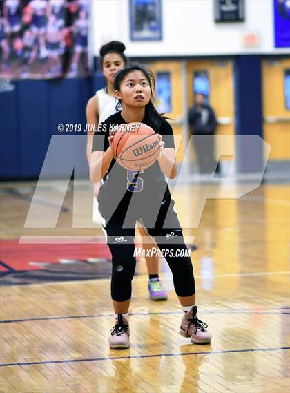 Thumbnail 2 in Sierra Vista vs Spring Valley photogallery.