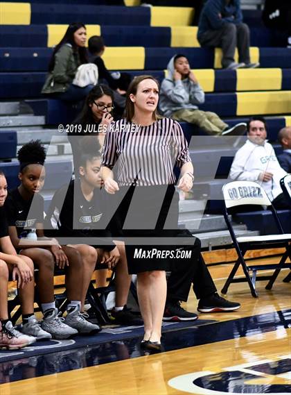 Thumbnail 3 in Sierra Vista vs Spring Valley photogallery.