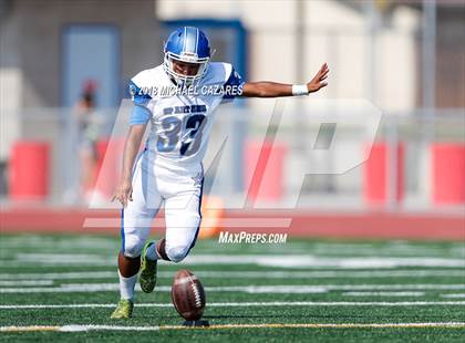 Thumbnail 2 in Lincoln vs Chula Vista (SDFNL Kickoff) photogallery.