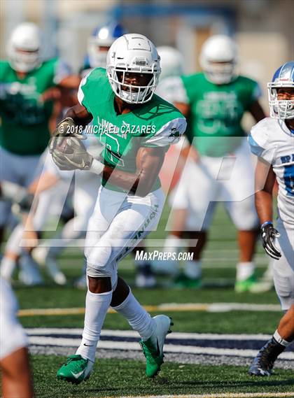 Thumbnail 3 in Lincoln vs Chula Vista (SDFNL Kickoff) photogallery.
