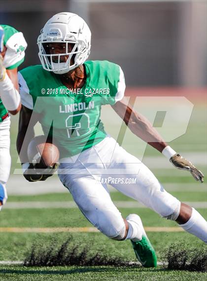 Thumbnail 3 in Lincoln vs Chula Vista (SDFNL Kickoff) photogallery.