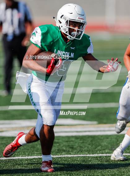 Thumbnail 3 in Lincoln vs Chula Vista (SDFNL Kickoff) photogallery.