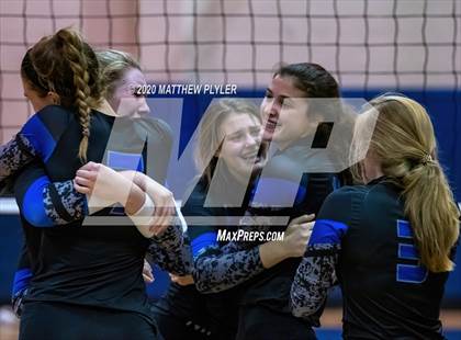 Thumbnail 2 in Gaston Day vs Caldwell Academy (NCISAA 2A State Championship) photogallery.