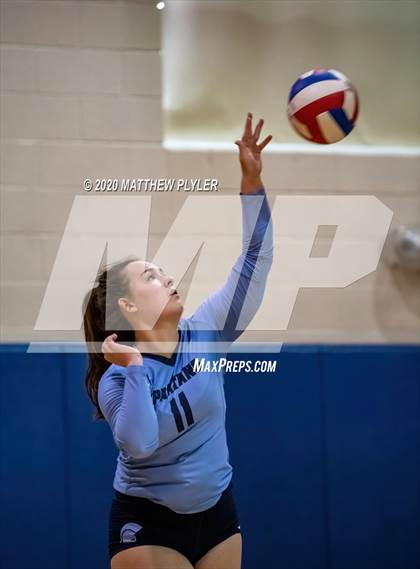 Thumbnail 1 in Gaston Day vs Caldwell Academy (NCISAA 2A State Championship) photogallery.
