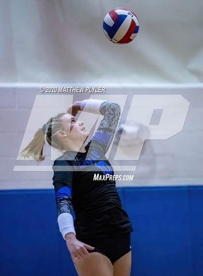 Thumbnail 1 in Gaston Day vs Caldwell Academy (NCISAA 2A State Championship) photogallery.