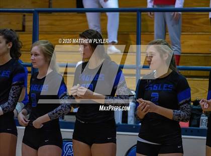 Thumbnail 1 in Gaston Day vs Caldwell Academy (NCISAA 2A State Championship) photogallery.