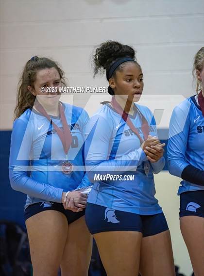 Thumbnail 3 in Gaston Day vs Caldwell Academy (NCISAA 2A State Championship) photogallery.