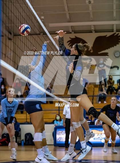 Thumbnail 2 in Gaston Day vs Caldwell Academy (NCISAA 2A State Championship) photogallery.