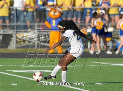 Thumbnail 1 in Klein vs Round Rock (UIL 6A Regional Quarterfinal) photogallery.