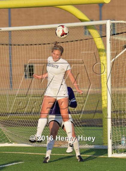 Thumbnail 1 in Klein vs Round Rock (UIL 6A Regional Quarterfinal) photogallery.