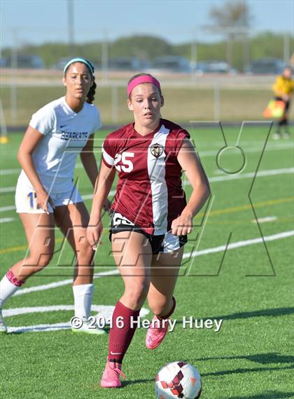 Thumbnail 1 in Klein vs Round Rock (UIL 6A Regional Quarterfinal) photogallery.
