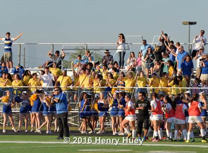 Thumbnail 2 in Klein vs Round Rock (UIL 6A Regional Quarterfinal) photogallery.