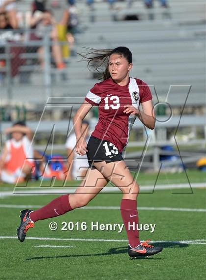 Thumbnail 3 in Klein vs Round Rock (UIL 6A Regional Quarterfinal) photogallery.