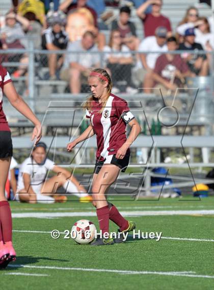 Thumbnail 3 in Klein vs Round Rock (UIL 6A Regional Quarterfinal) photogallery.