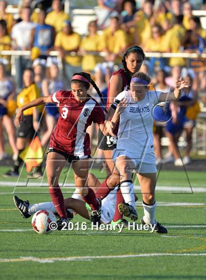 Thumbnail 2 in Klein vs Round Rock (UIL 6A Regional Quarterfinal) photogallery.