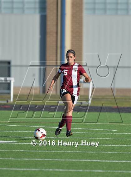 Thumbnail 2 in Klein vs Round Rock (UIL 6A Regional Quarterfinal) photogallery.