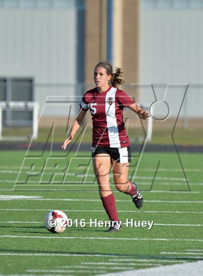 Thumbnail 3 in Klein vs Round Rock (UIL 6A Regional Quarterfinal) photogallery.