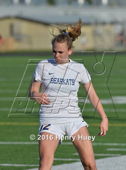 Thumbnail 2 in Klein vs Round Rock (UIL 6A Regional Quarterfinal) photogallery.