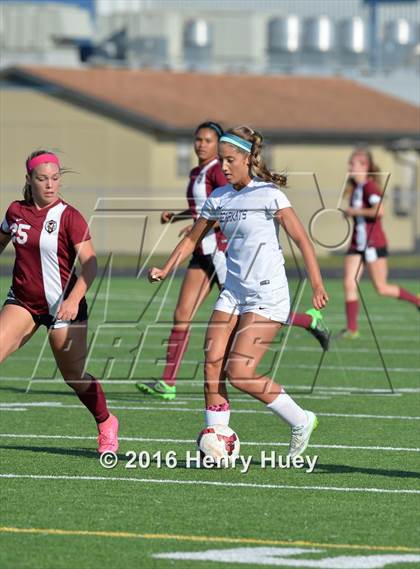 Thumbnail 2 in Klein vs Round Rock (UIL 6A Regional Quarterfinal) photogallery.