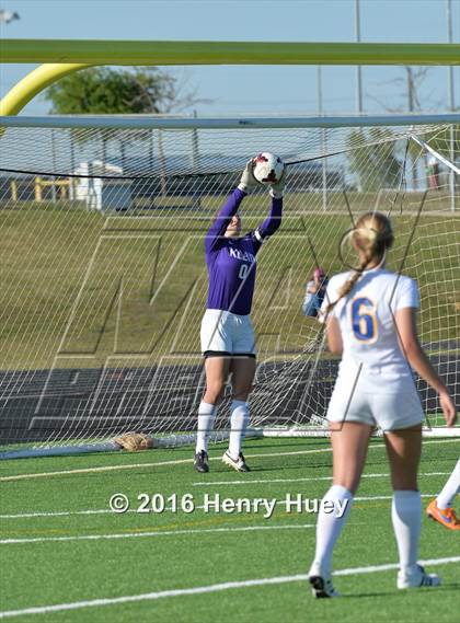 Thumbnail 1 in Klein vs Round Rock (UIL 6A Regional Quarterfinal) photogallery.