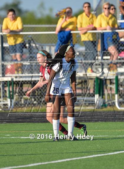 Thumbnail 2 in Klein vs Round Rock (UIL 6A Regional Quarterfinal) photogallery.