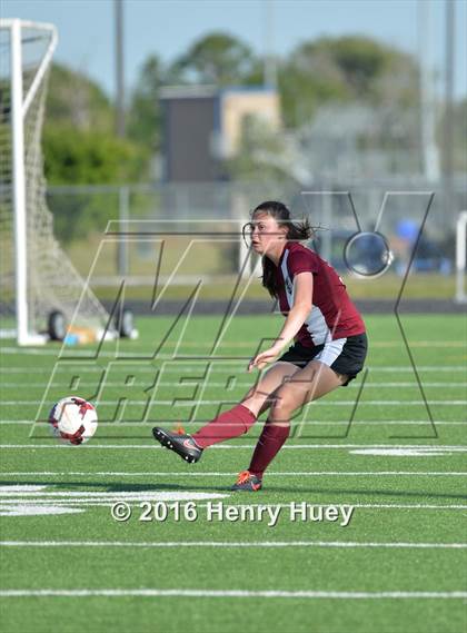 Thumbnail 1 in Klein vs Round Rock (UIL 6A Regional Quarterfinal) photogallery.