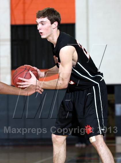 Thumbnail 3 in Harvard-Westlake @ Loyola photogallery.