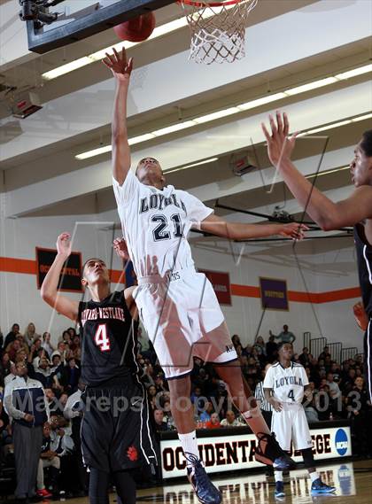 Thumbnail 2 in Harvard-Westlake @ Loyola photogallery.