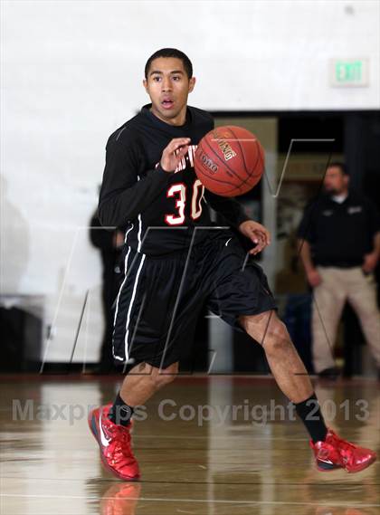 Thumbnail 1 in Harvard-Westlake @ Loyola photogallery.