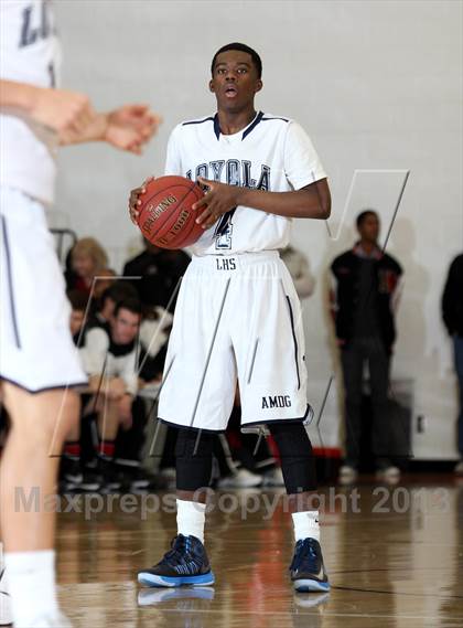 Thumbnail 1 in Harvard-Westlake @ Loyola photogallery.