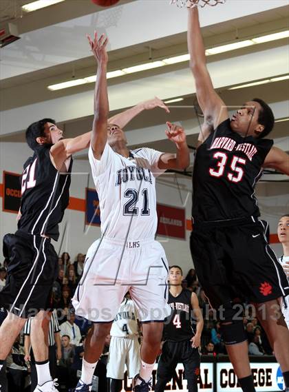 Thumbnail 3 in Harvard-Westlake @ Loyola photogallery.
