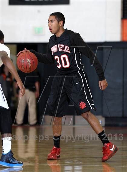 Thumbnail 1 in Harvard-Westlake @ Loyola photogallery.