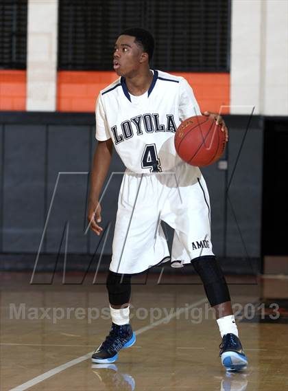 Thumbnail 2 in Harvard-Westlake @ Loyola photogallery.