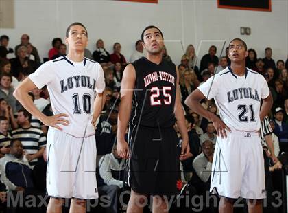Thumbnail 2 in Harvard-Westlake @ Loyola photogallery.