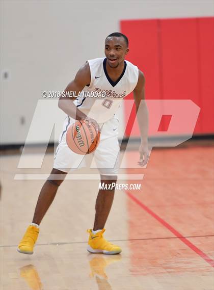 Thumbnail 1 in Lakewood Ranch v Pebblebrook (Prep Hoops Sun Bash) photogallery.