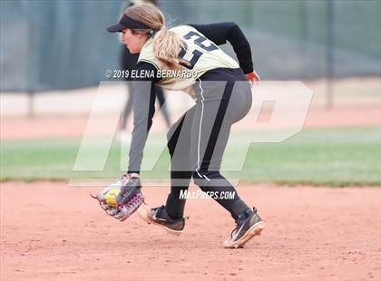 Thumbnail 3 in Cibola vs. Pinnacle photogallery.