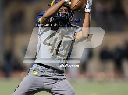Thumbnail 3 in Warren vs. St. Bonaventure (CIF-SS D3 Final) photogallery.
