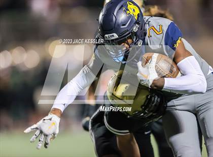 Thumbnail 3 in Warren vs. St. Bonaventure (CIF-SS D3 Final) photogallery.