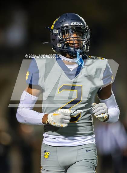 Thumbnail 3 in Warren vs. St. Bonaventure (CIF-SS D3 Final) photogallery.