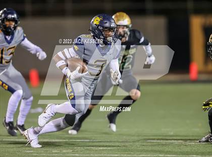 Thumbnail 3 in Warren vs. St. Bonaventure (CIF-SS D3 Final) photogallery.