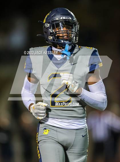 Thumbnail 1 in Warren vs. St. Bonaventure (CIF-SS D3 Final) photogallery.