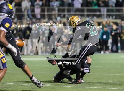Thumbnail 3 in Warren vs. St. Bonaventure (CIF-SS D3 Final) photogallery.