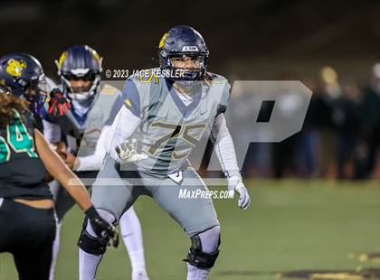 Thumbnail 3 in Warren vs. St. Bonaventure (CIF-SS D3 Final) photogallery.