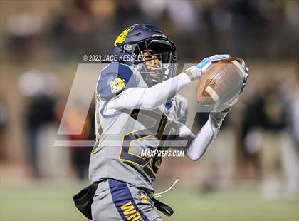 Thumbnail 1 in Warren vs. St. Bonaventure (CIF-SS D3 Final) photogallery.