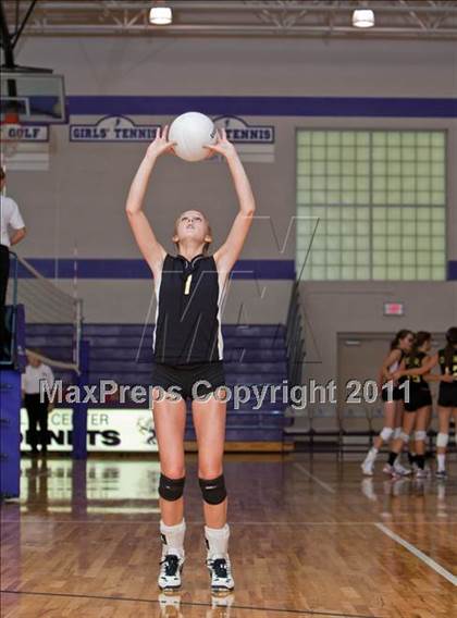 Thumbnail 2 in Andale vs. Valley Center photogallery.